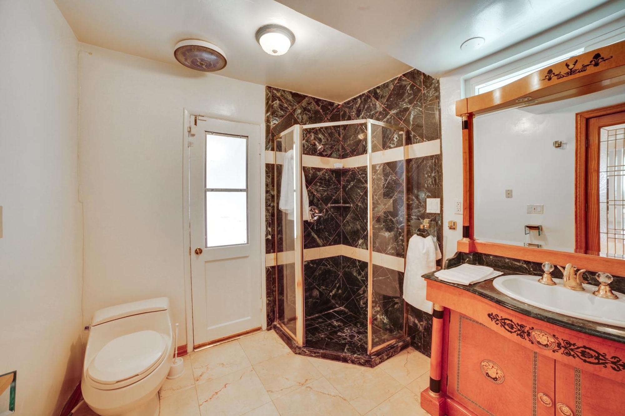 Holiday home Private Pool And Patio Luxe Encino Family Getaway Los Angeles